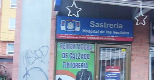SASTERIA HOSPITAL DE VESTIDOS SASTERIA HOSPITAL DE VESTIDOS